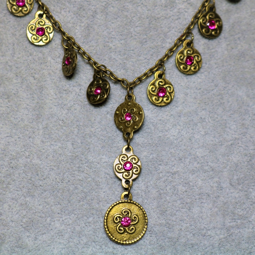 Gemmed Medallion - Picture 2 of 2
